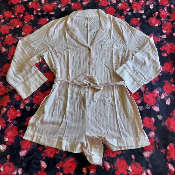 Victoria secret Flanel tie Romper size XL New - Picture 5 of 15